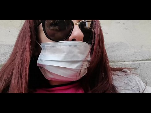 ❤️ Nicoletta hakmerret me fqinjin e saj dhe urinon në garazhin e tij (Karantina speciale italiane Covid19) ❤❌ Porno tek ne ❌❤